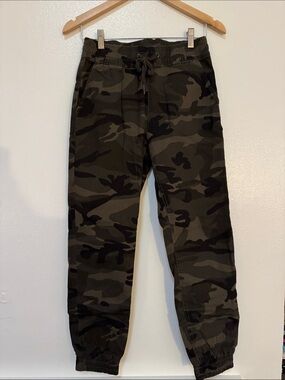 Camouflage Jogger Pants - Dark Green Camo